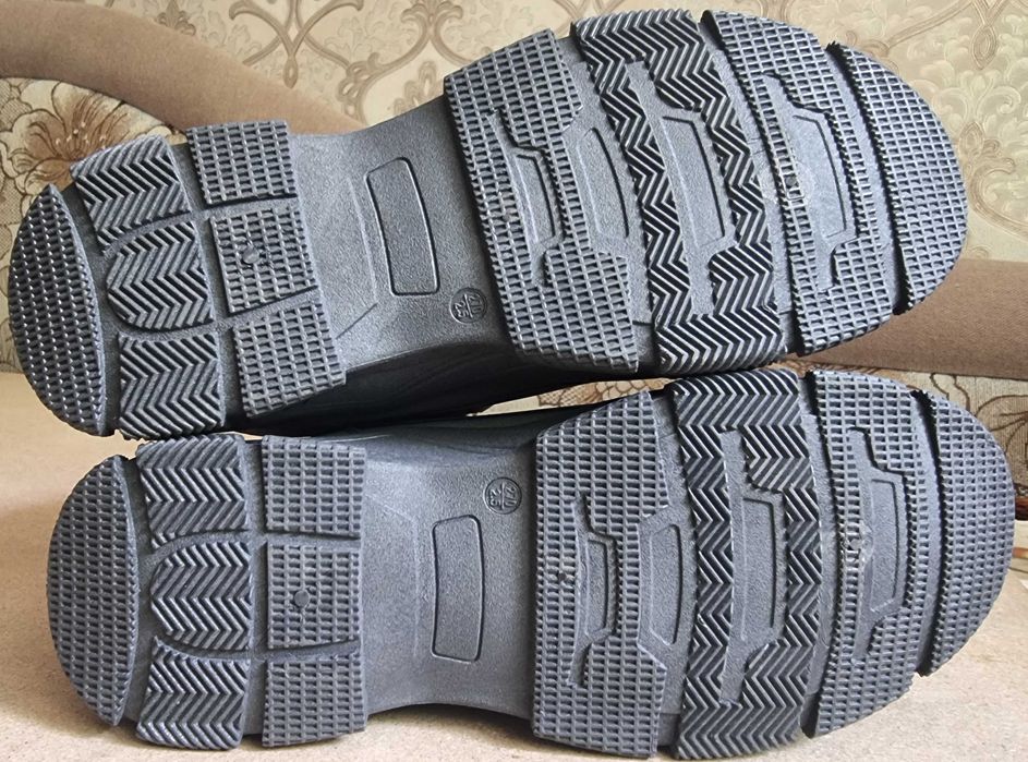 Ботинки Warrior 42 размер мужские