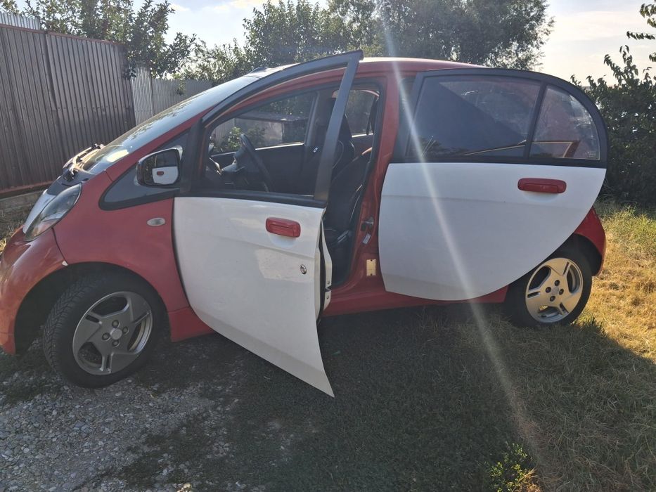 MITSUBISHI i-MiEV 2012 — imagine 4