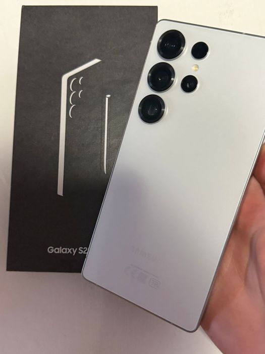 Продам новый телефон