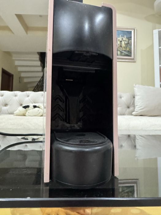 nespresso chiara ferragni aparat cafea