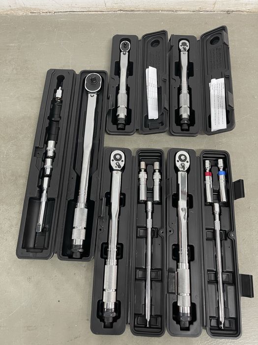 Cheie dinamometrică 1/2, 1/4, 3/8 .