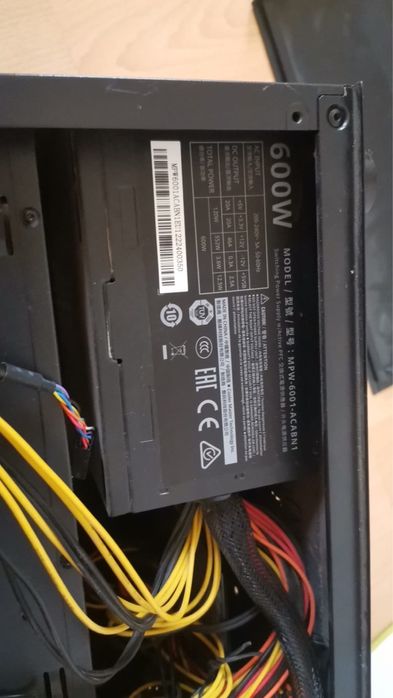 Блок питания с корпусом