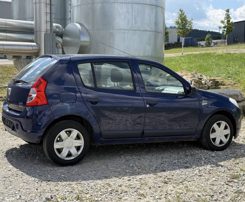 Dacia Sandero 1.4 MPI 75 к.с. – На части