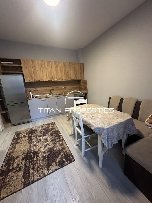 Дава се под наем Етаж от къща в Пловдив, Център - 130 кв.м за 500 € - Снимка #1