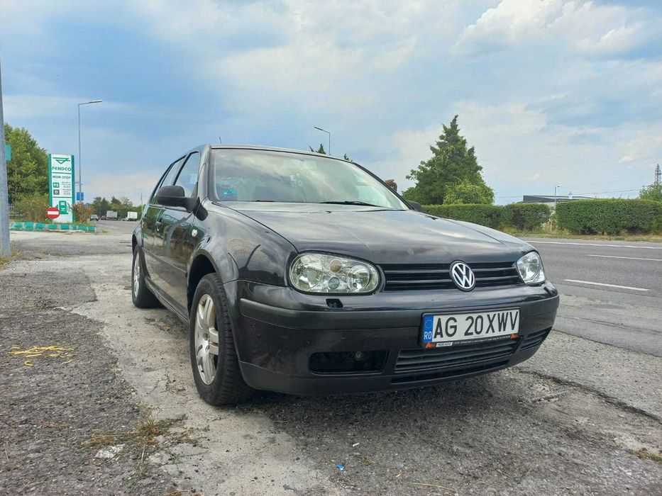 Volkswagen Golf 2001 benzină, 970 € — imagine 1
