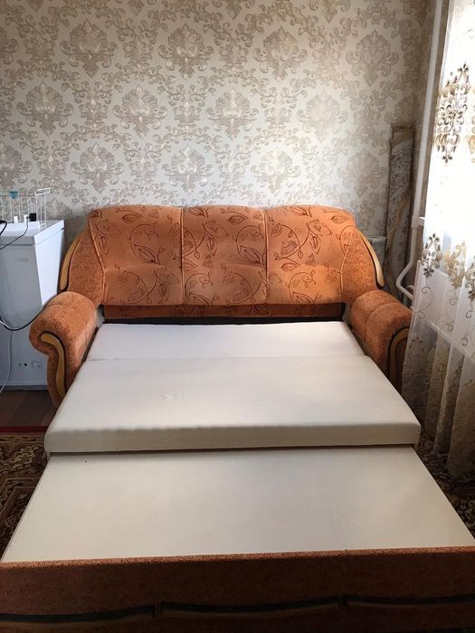 Продам диван, шкаф