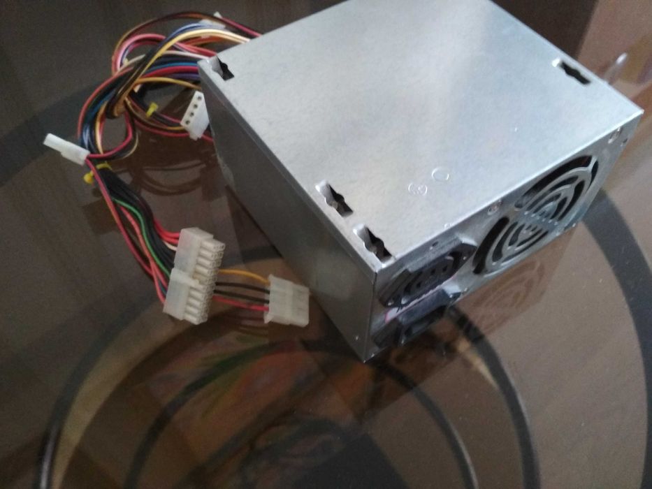 Блок питания  для компьютера   !