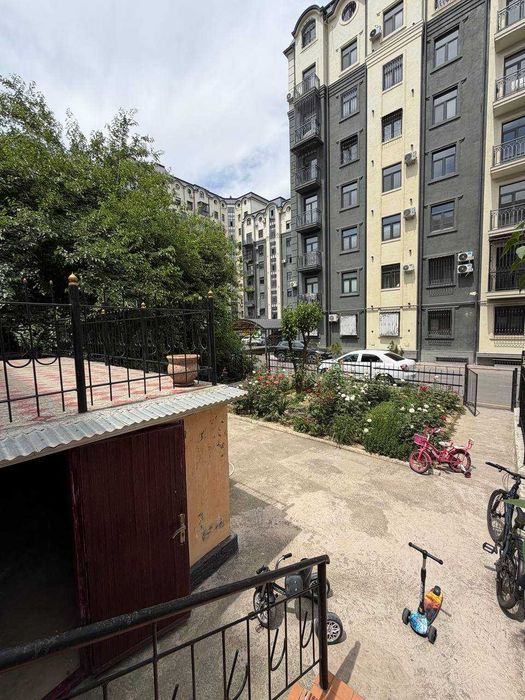4-комн. с огородом, топчаном и 2 машиноместами — Юнусабад`