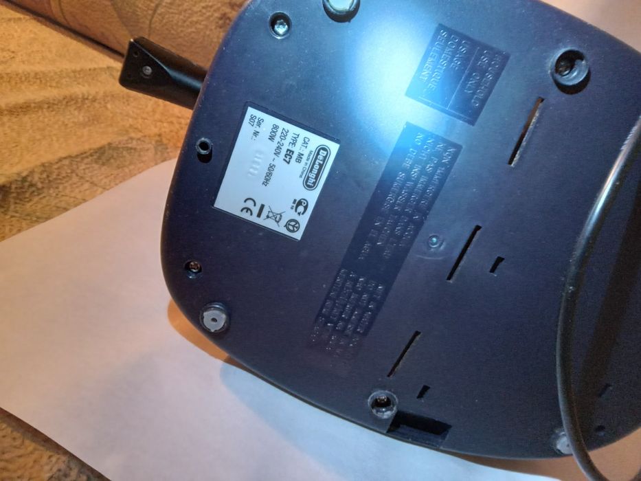 Кофеварка рожковая DeLonghi EC7