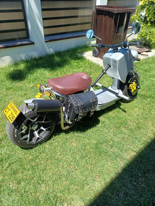 Vand scuter Honda zoomer