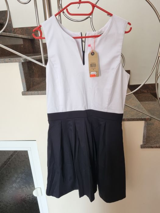 Rochie dama alba scurta de vara, noua M-L (Zara,Asos)