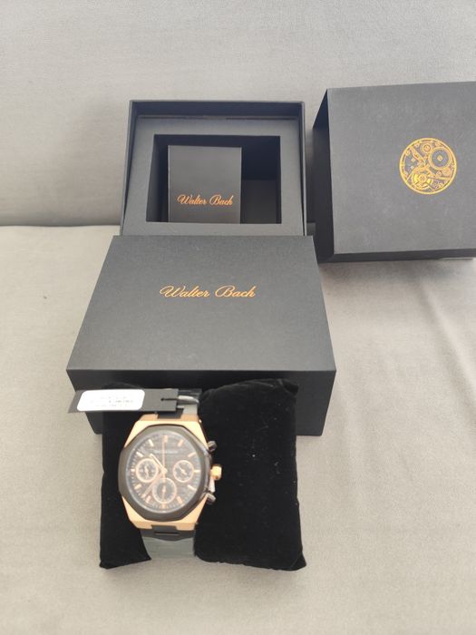 Чисто нов часовник Walter Bach