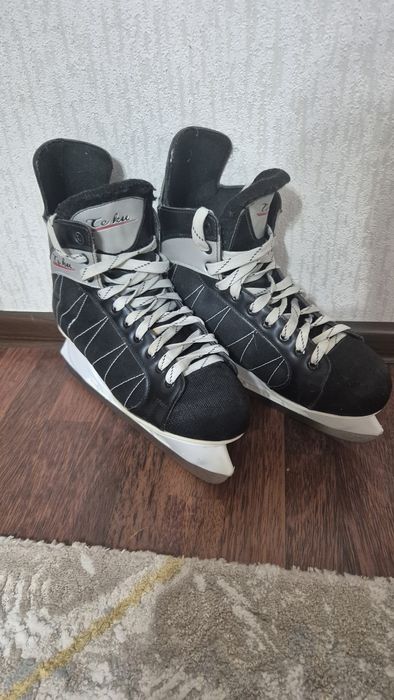 Хоккейные мужские коньки 46 размера