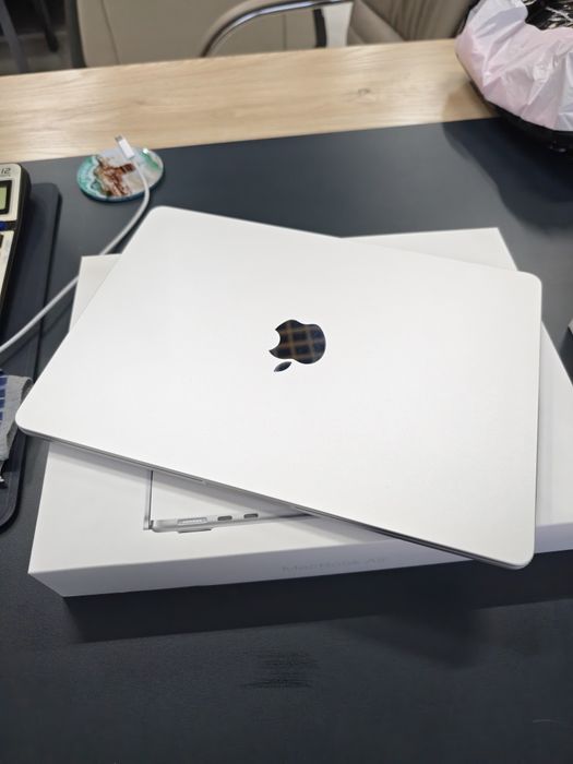 MacBook Air M2 8/512, 86%, 106 циклов