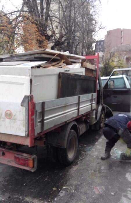Car/transport/evacuez/moloz gunoi . Mobila ,debarasari