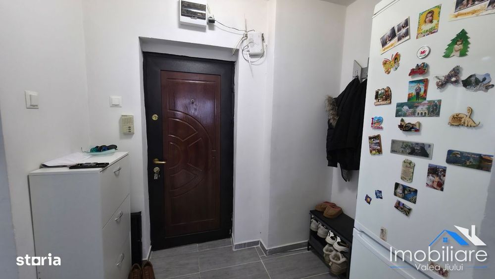 Apartament 2 camere decomandate – Lupeni | Bulevardul Pacii, Etaj 2/10