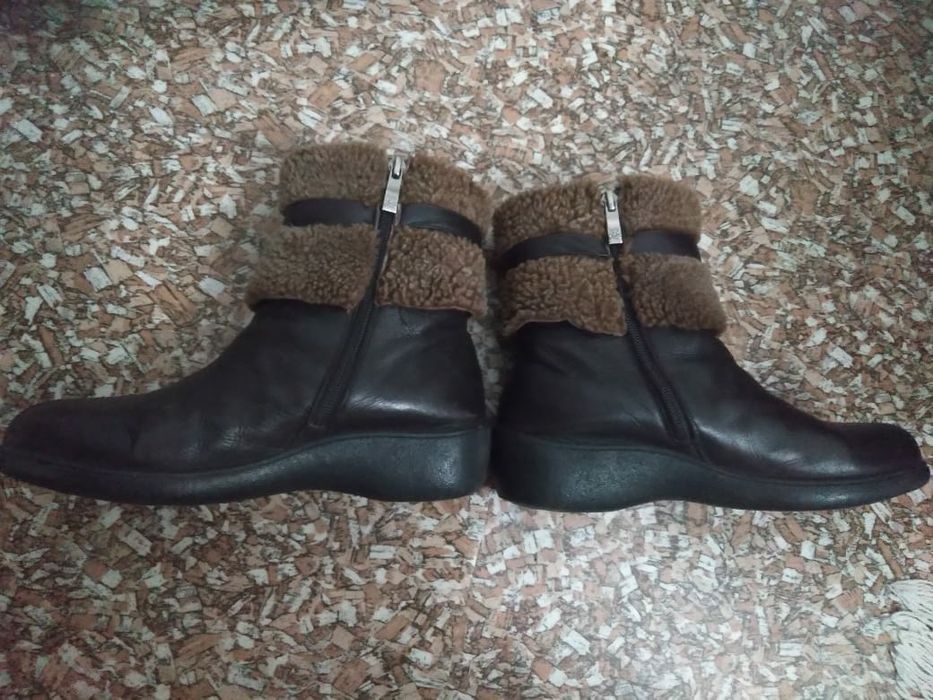 Продам зимние сапоги 37 размер