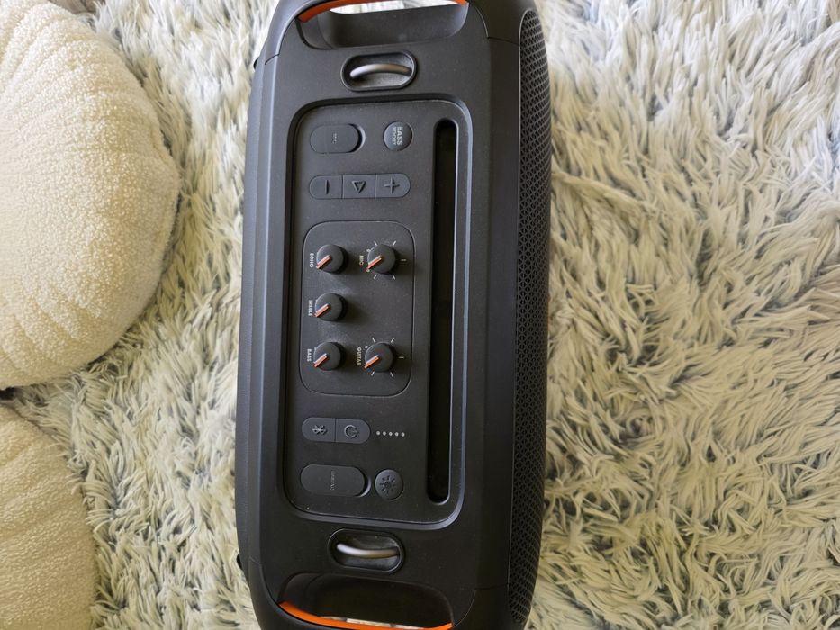 Boxa JBL impecabila portabila cu Karaoke