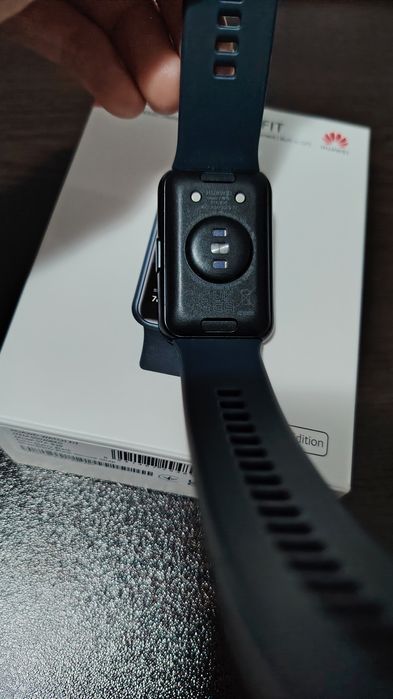 Чисто нов Huawei Watch Fit - STA B39