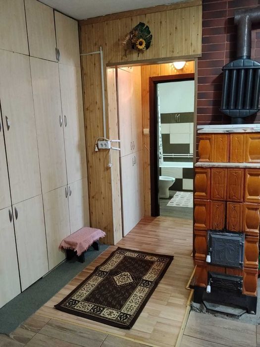 Vand sau schimb cu casa , apartament cu 2 camere !!!