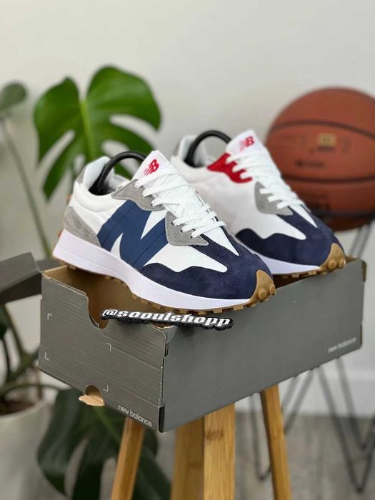 New Balance 327 - Navy White Gum