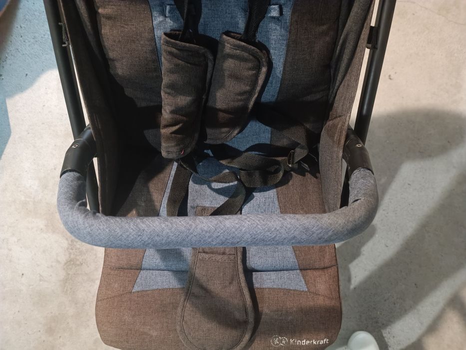 Лятна количка Kinderkraft Indy