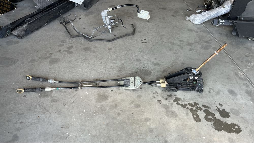 Toyota Yaris 2005- скоростен лост с жила