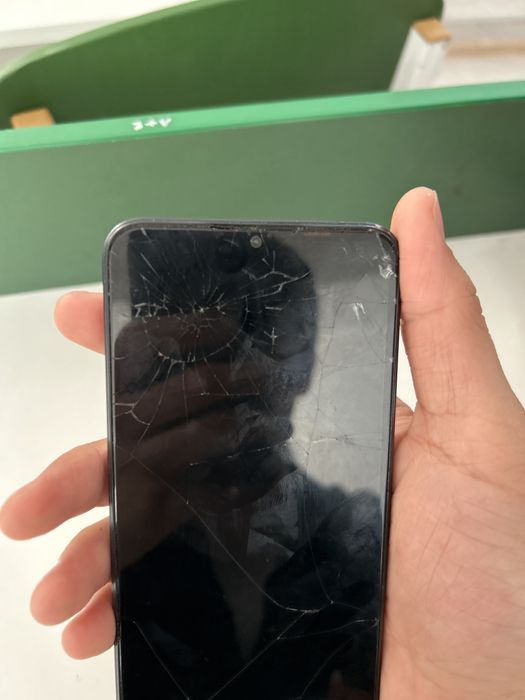 Realme c33 на запчасти