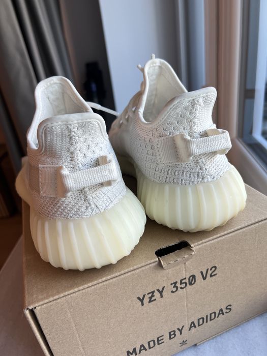 Yeezy 350 Bone marimea 40