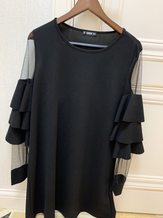 Коктейльное нарядное платье