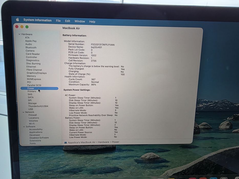 Macbook Air M1 (2020),13.3"-256 GB SSD /8 GB RAM/ 8- core  GPUU