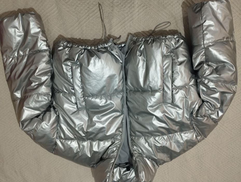 geaca voluminoasa h&m