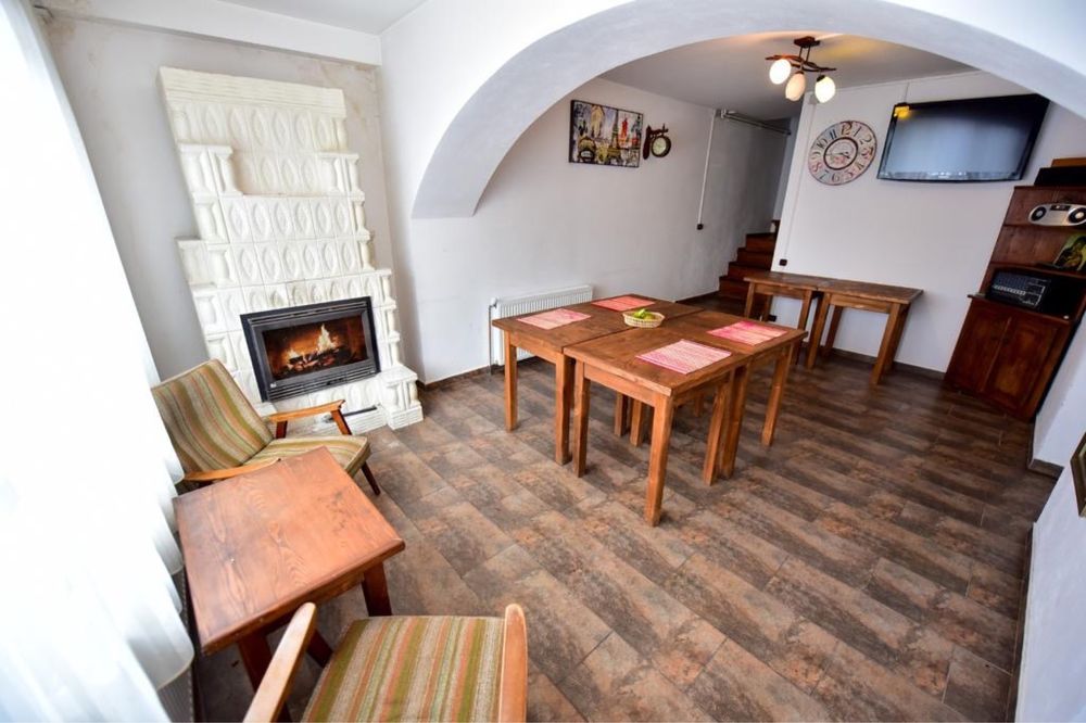 Cabana în Rânca - 240 mp, 7 camere, 5 bai