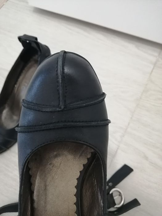 Продаётся кожаные туфли. Производство Корея