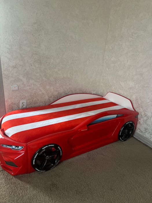 Кроватка детская