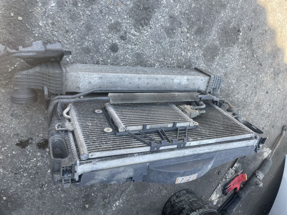 Мерцедес w211 w219 320cdi / 350 cdi Радиатор , Перка , Кулер