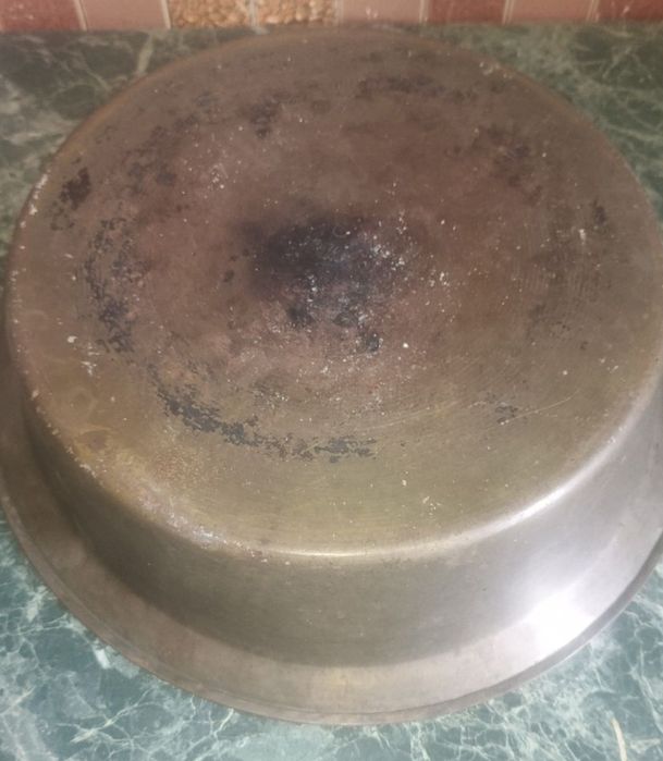 Продам тазик Латунь 5л.