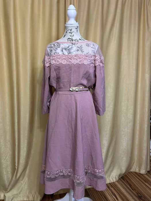 Rochie petrecere roz pal