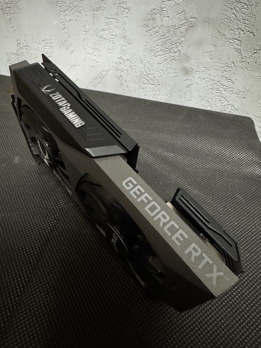 Placă video Zotac RTX 3070  Gaming 8GB GDDR6