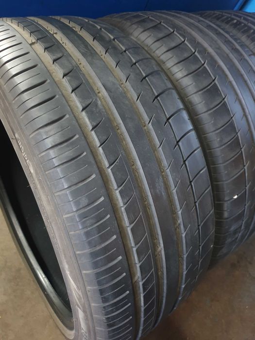 265/40R21 Triangle Sporte X