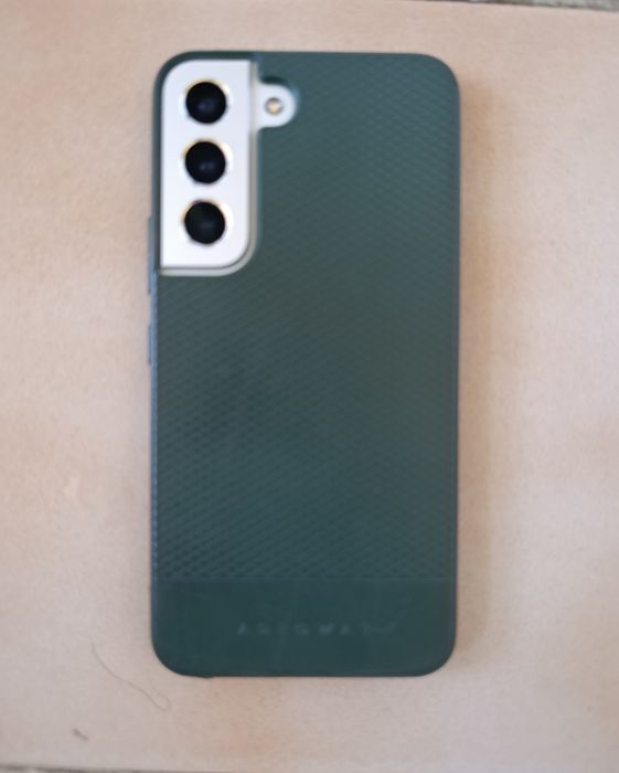 Samsung Galaxy S 22 отличен