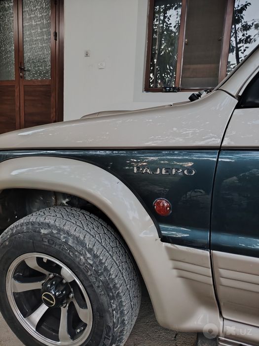 Missibushi pajero 1992