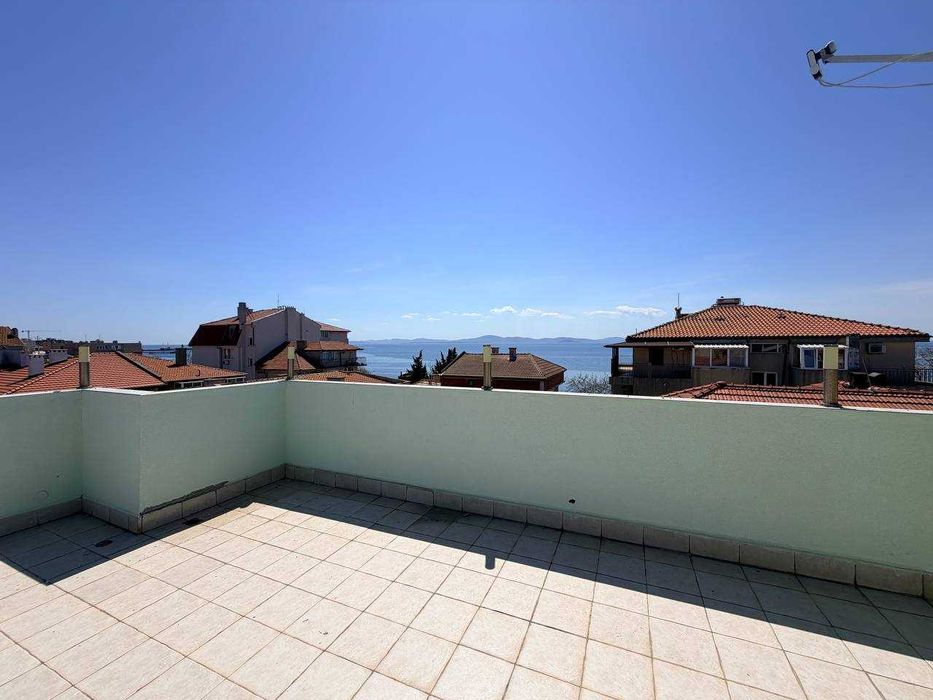 Продава се Тристаен апартамент в Поморие - 260 кв.м за 391 €/кв.м - Снимка #5