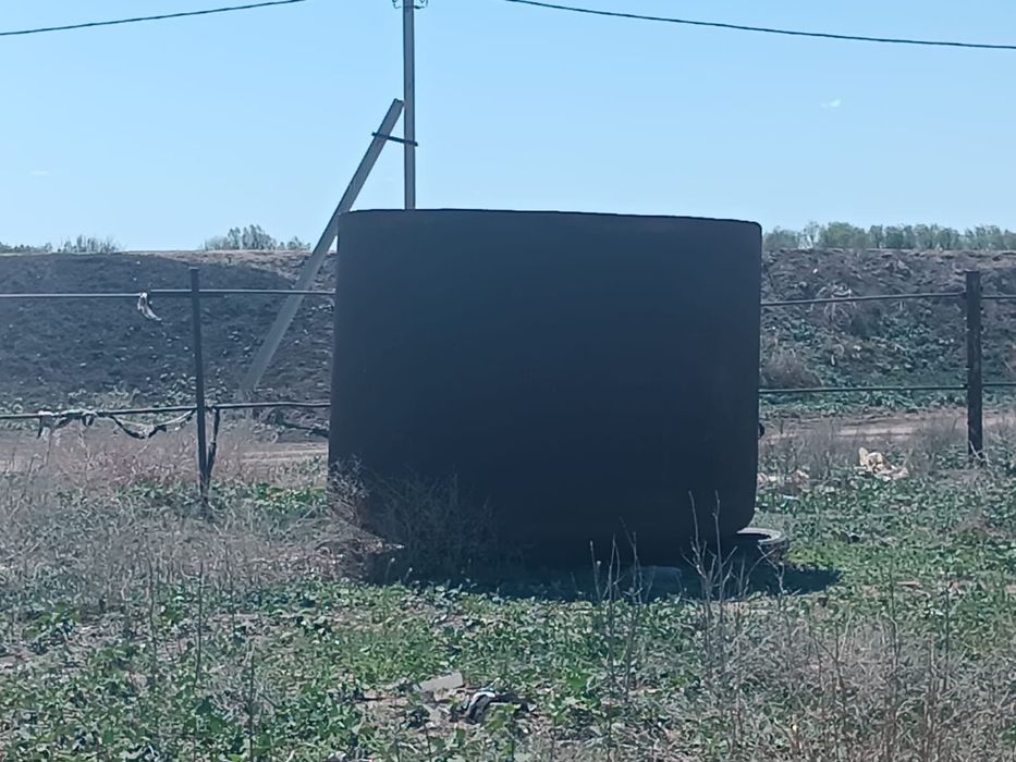 Продам вагончик и цистерну
