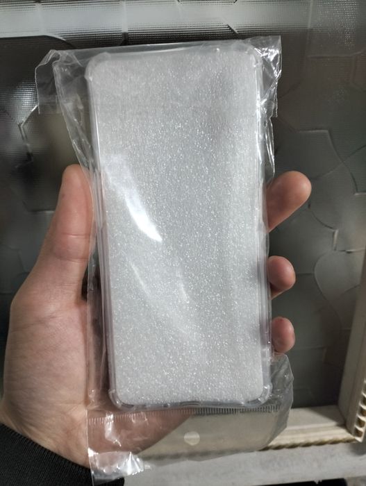 Продам чехол для Oppo A96, A36, A76 Realme 9i