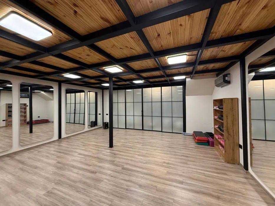 сдаётся помещение Akay city 140м²