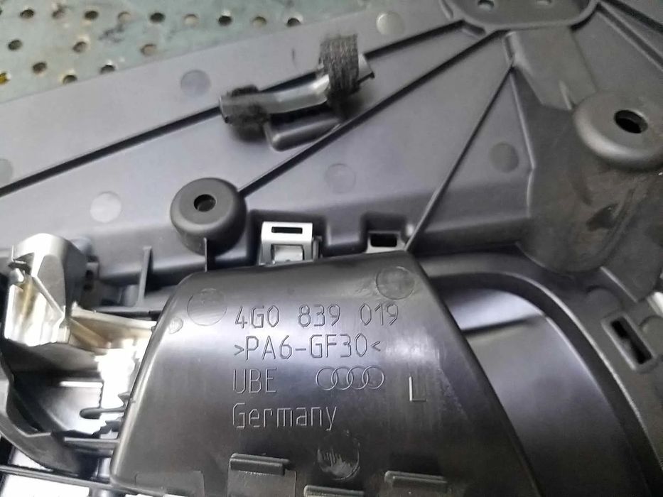 Maner interior boxa tweeter usa stanga spate audi a6 c7 4g 4g0839019 4g1035399