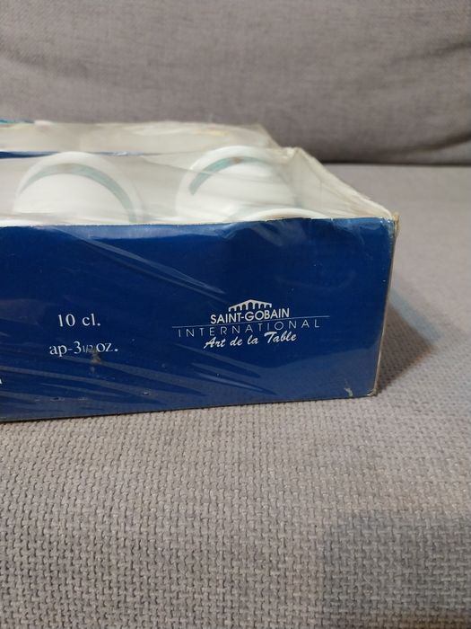 Сервизи за кафе еспресо.