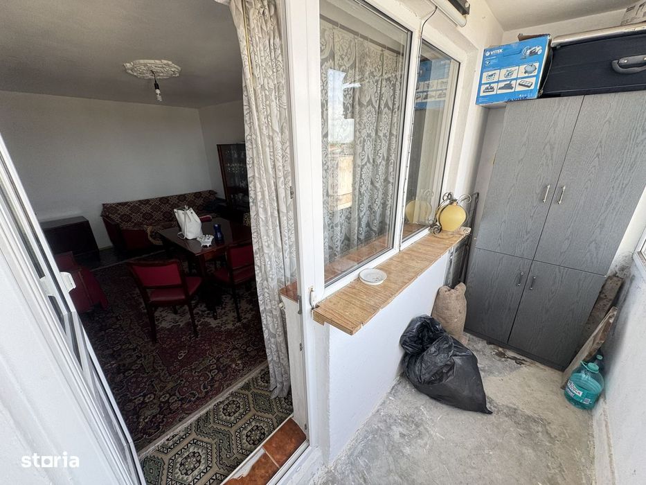 Apartament 3 camere zona Cet cu Centrala