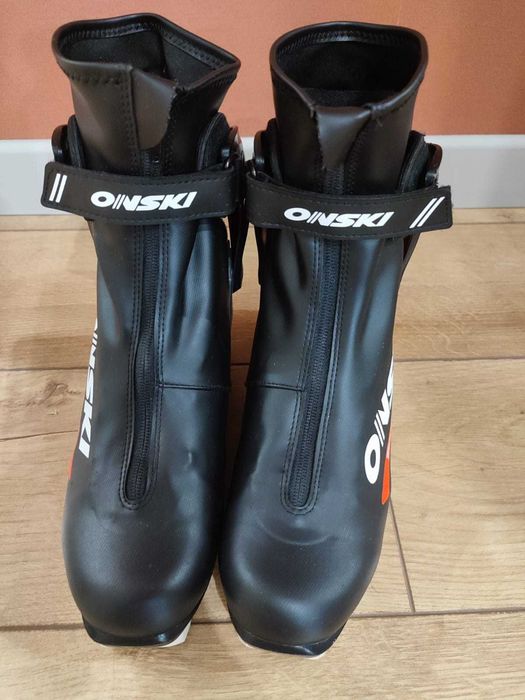 Продам ботинки для лыж ONSKI 41 размер.
